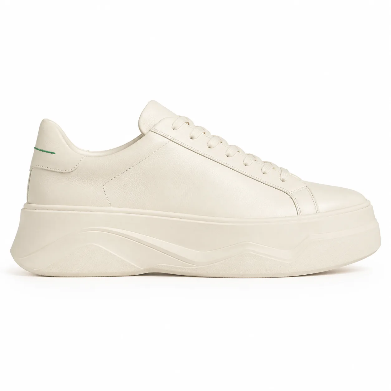 Chunky Sole 5 cm in cream, side profile